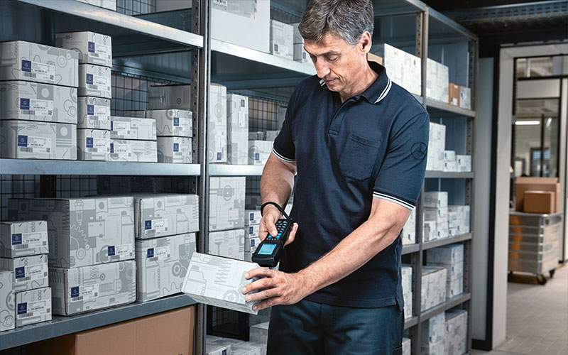 Mercedes-Brinkmann-Mercedes-Autohaus-Benz-Teile-&-Zubehör-Zubehörteile-Teile-Startseite